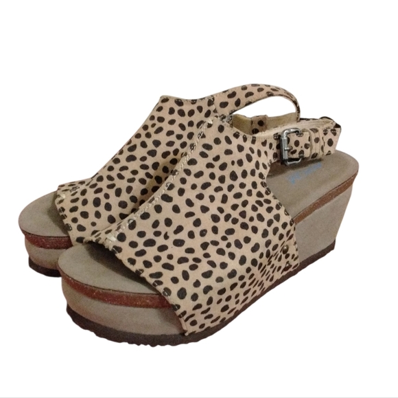 Axxiom Cheetah Print Cushioned Wedge Sandals Black and Tan Sling Back Sandals 8M - Picture 8 of 11